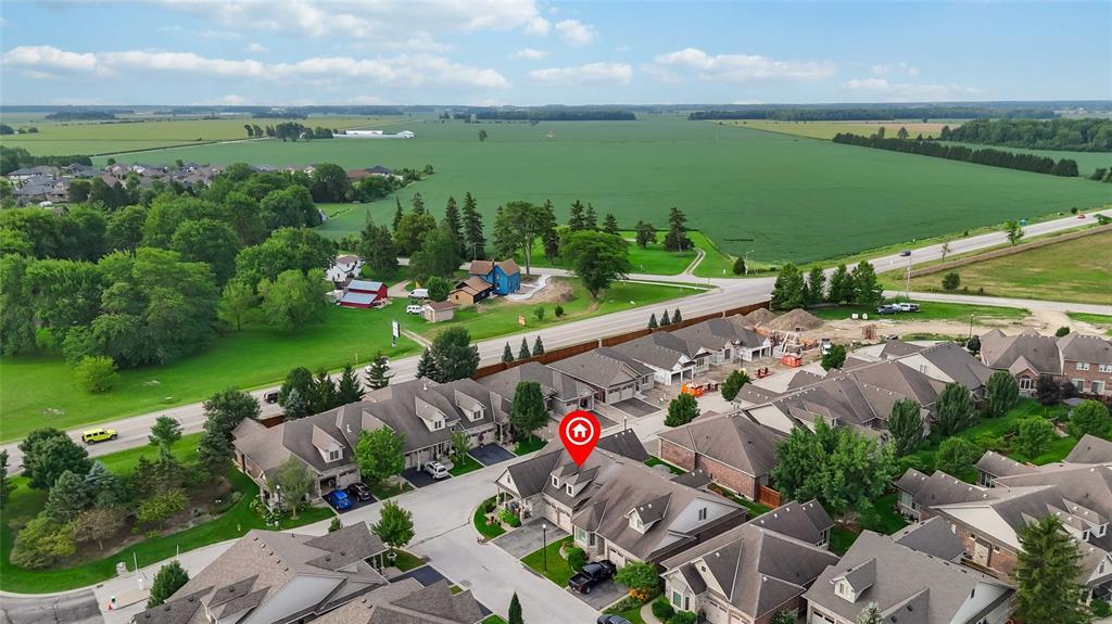 6760 St Andrews Circle, Plympton-Wyoming, ON - Outdoor With View
