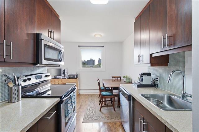 509-500 Stradbrook Ave, Winnipeg, MB - Indoor Photo Showing Kitchen