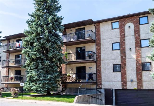 108-687 St Anne'S Rd, Winnipeg, MB - Outdoor With Balcony With Facade