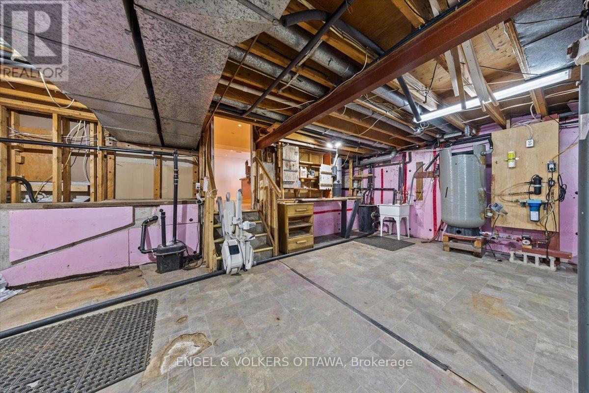 1499 Corkery Road, Ottawa, ON