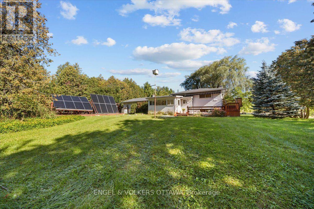 1499 Corkery Road, Ottawa, ON