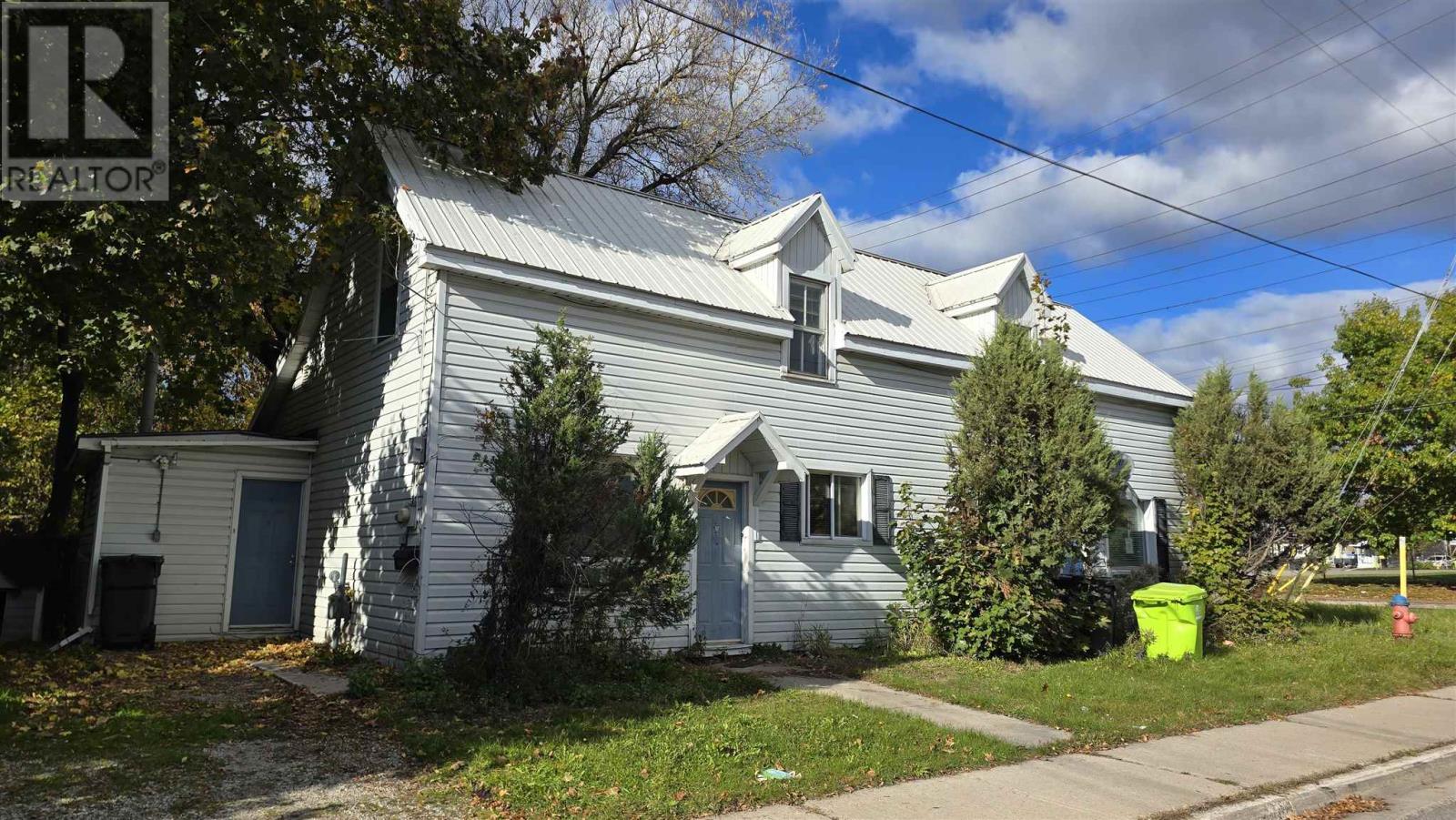 187-189 Tancred St, Sault Ste. Marie, ON