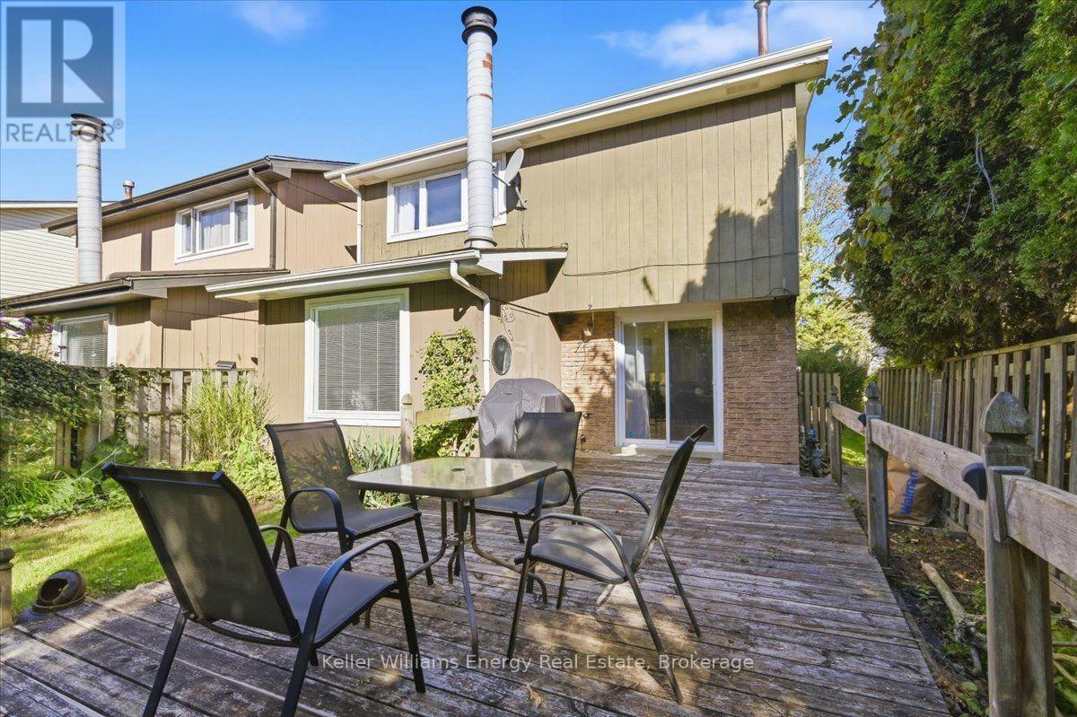 1569 Geta Circle, Pickering (Village East), ON