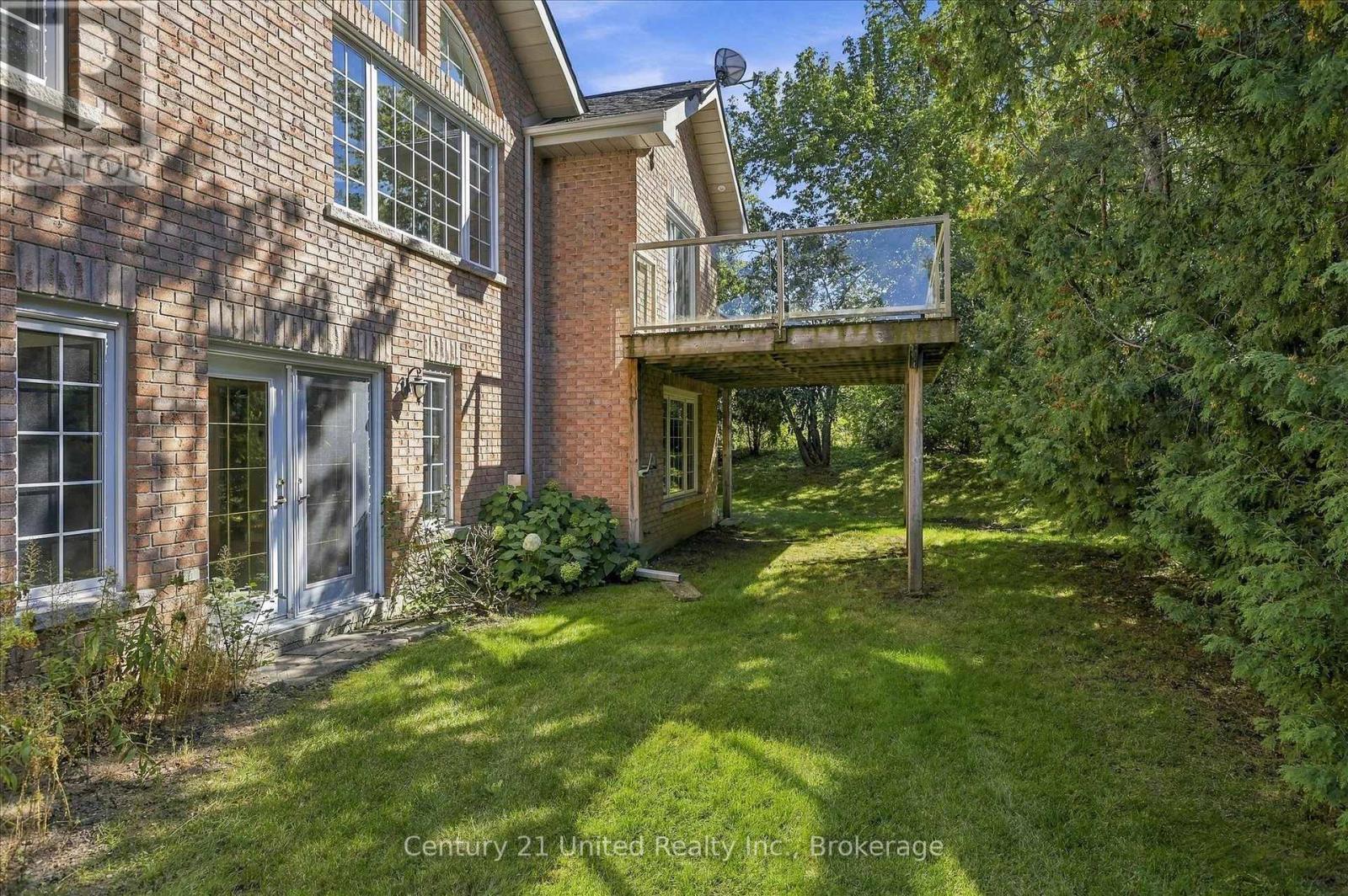 611 - 1742 Ravenwood Drive, Peterborough (Monaghan Ward 2), ON