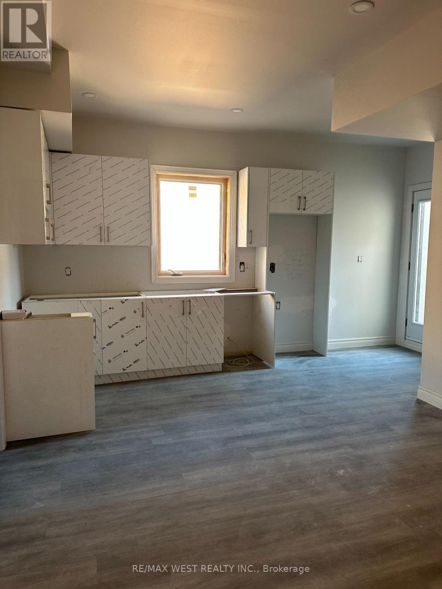 145 Dovercourt Road, Toronto, ON