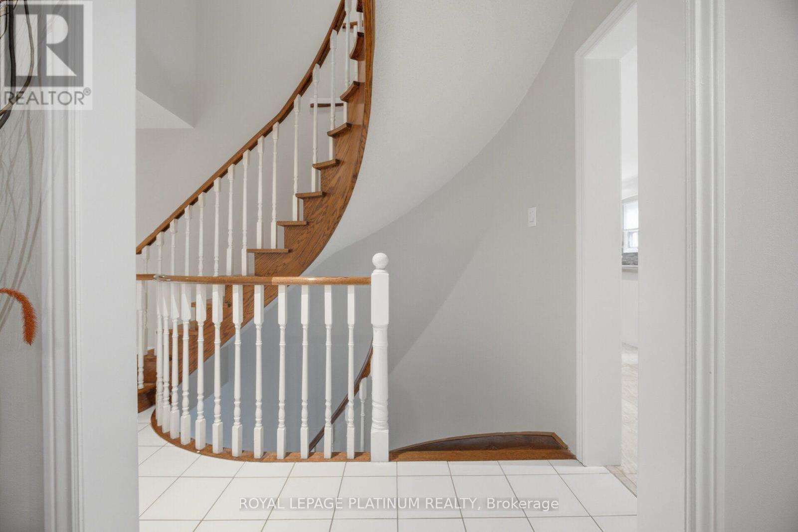 2542 Pollard Drive, Mississauga, ON