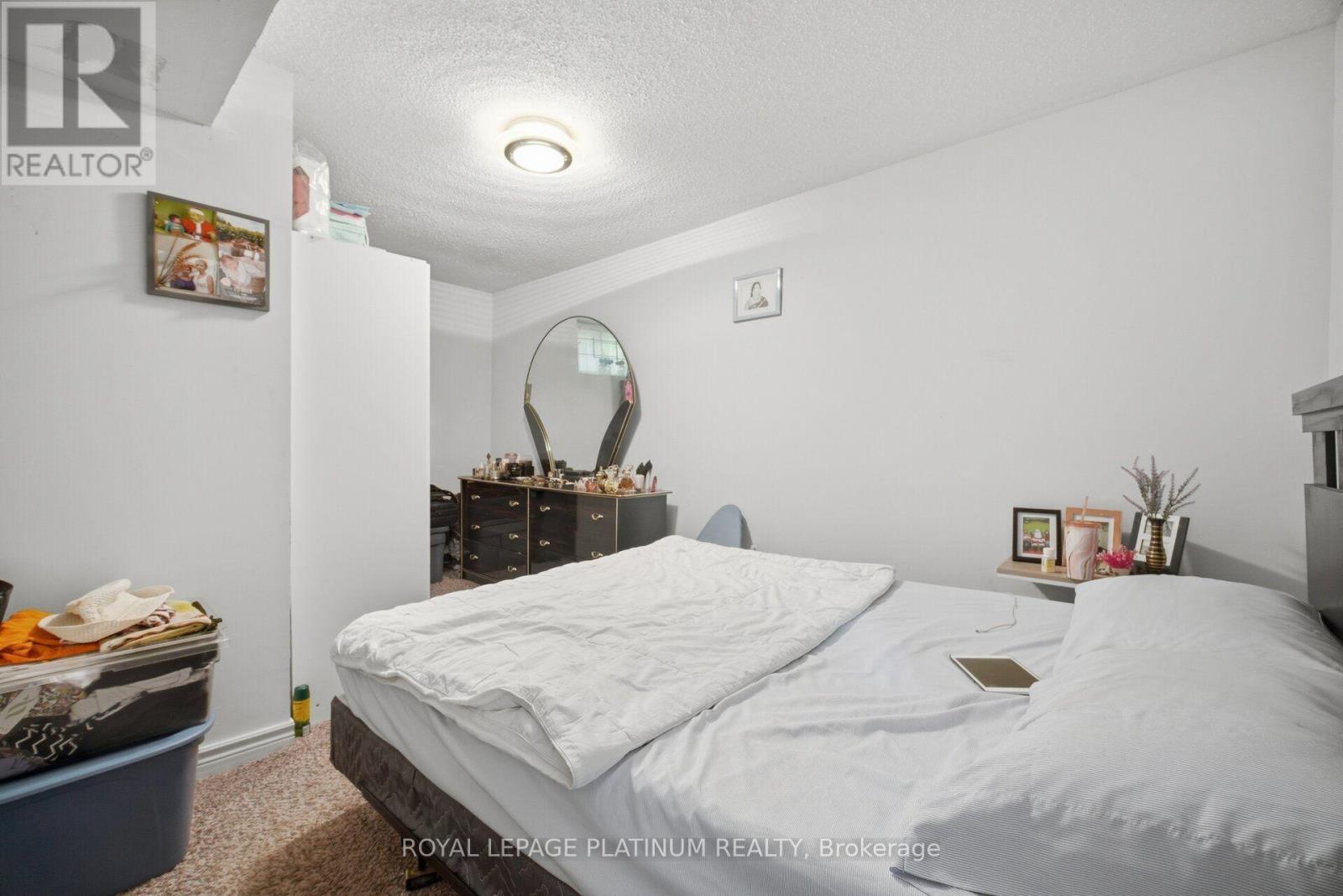 2542 Pollard Drive, Mississauga, ON