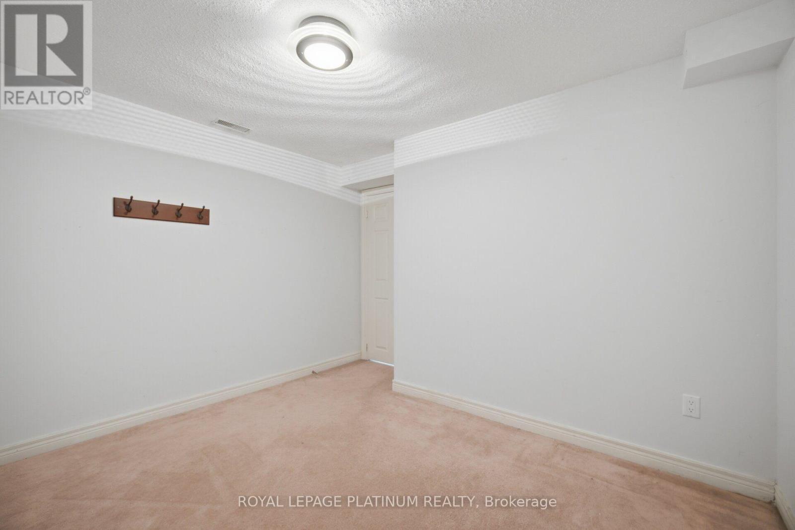 2542 Pollard Drive, Mississauga, ON