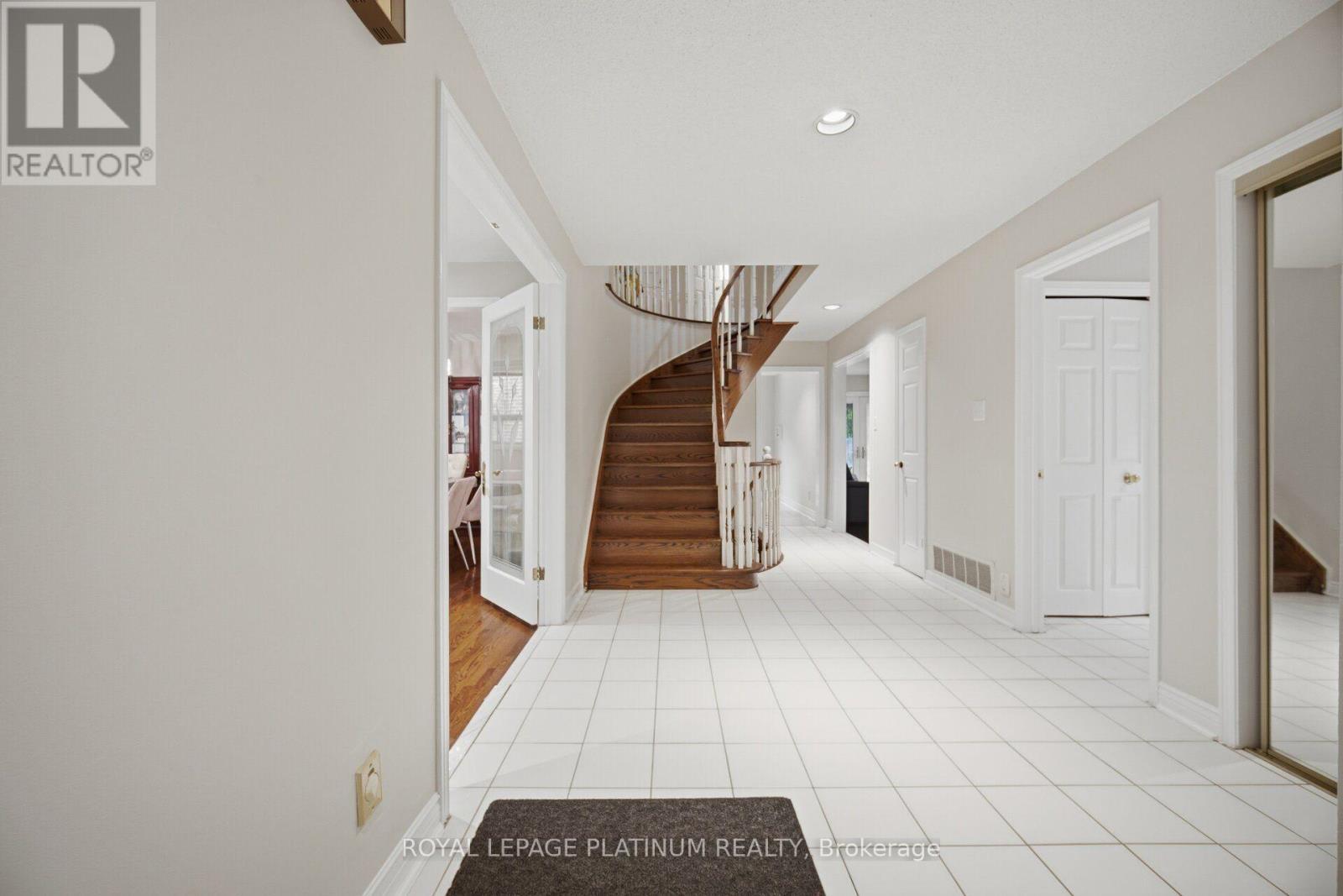 2542 Pollard Drive, Mississauga, ON