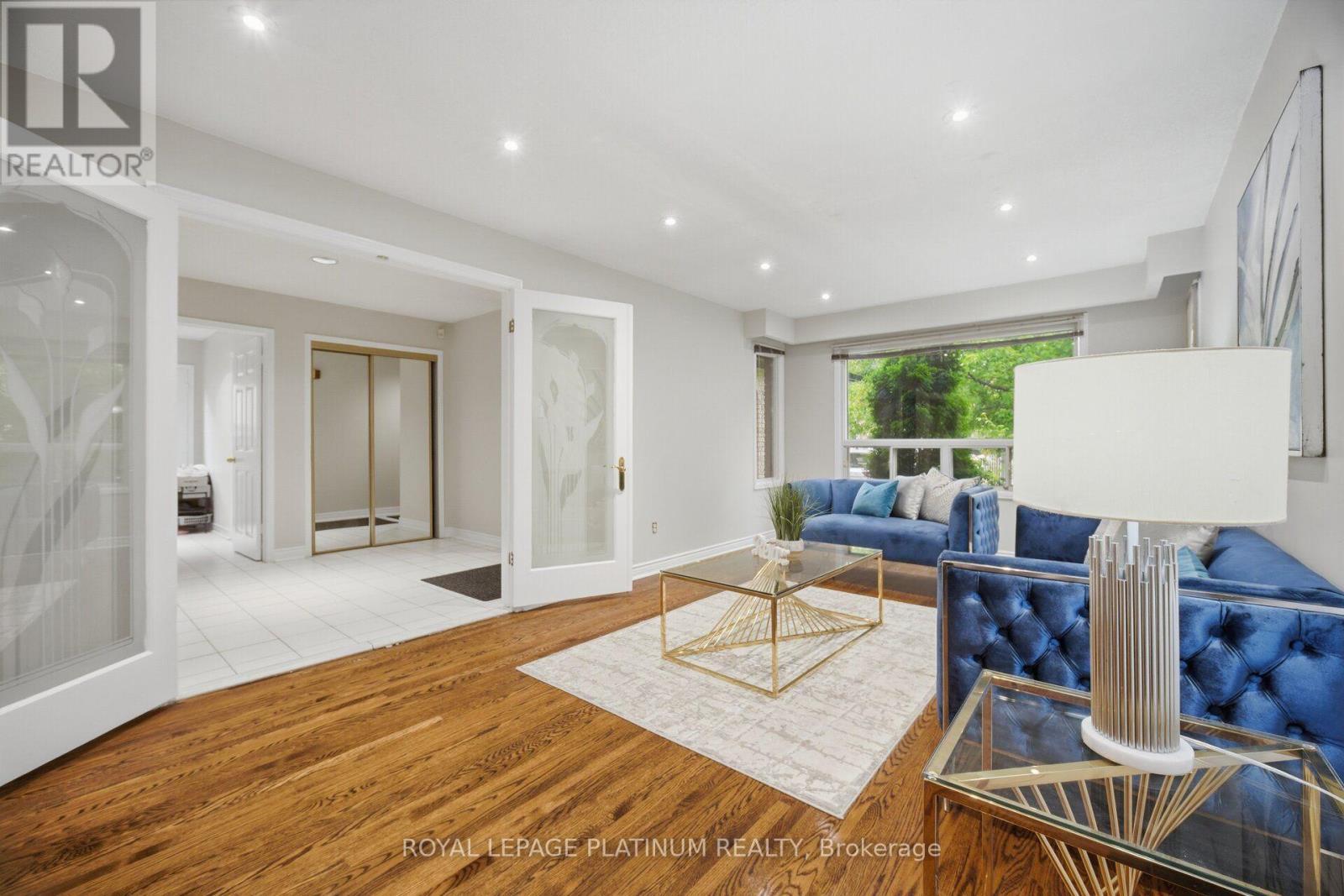 2542 Pollard Drive, Mississauga, ON