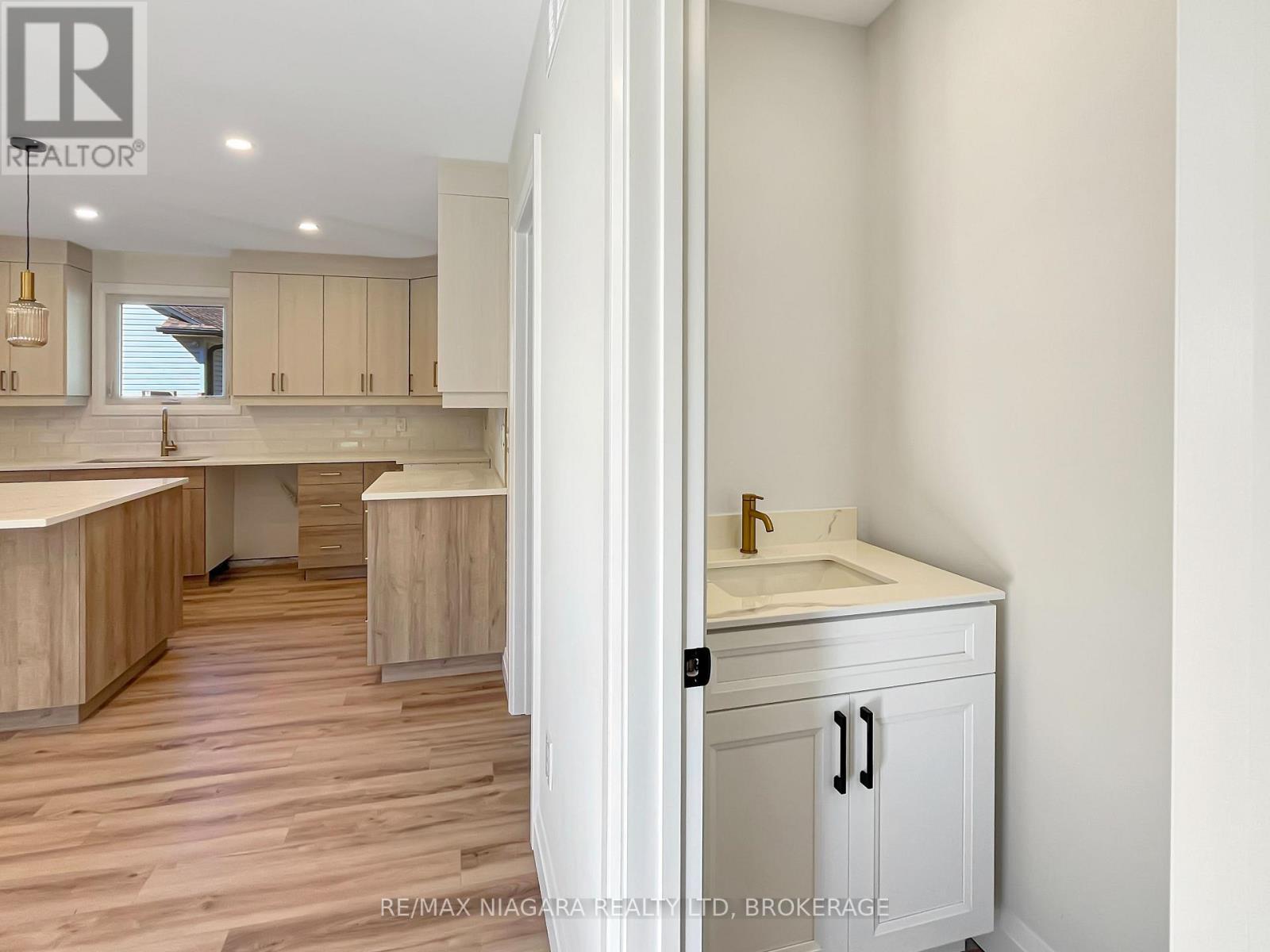 3042 Bethune Avenue, Fort Erie (Ridgeway), ON