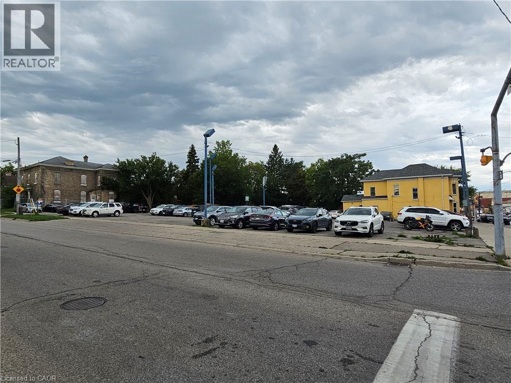 341 Colborne Street, Brantford, ON