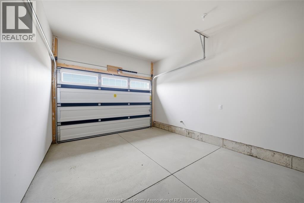 447 Caserta Crescent, Lakeshore, ON