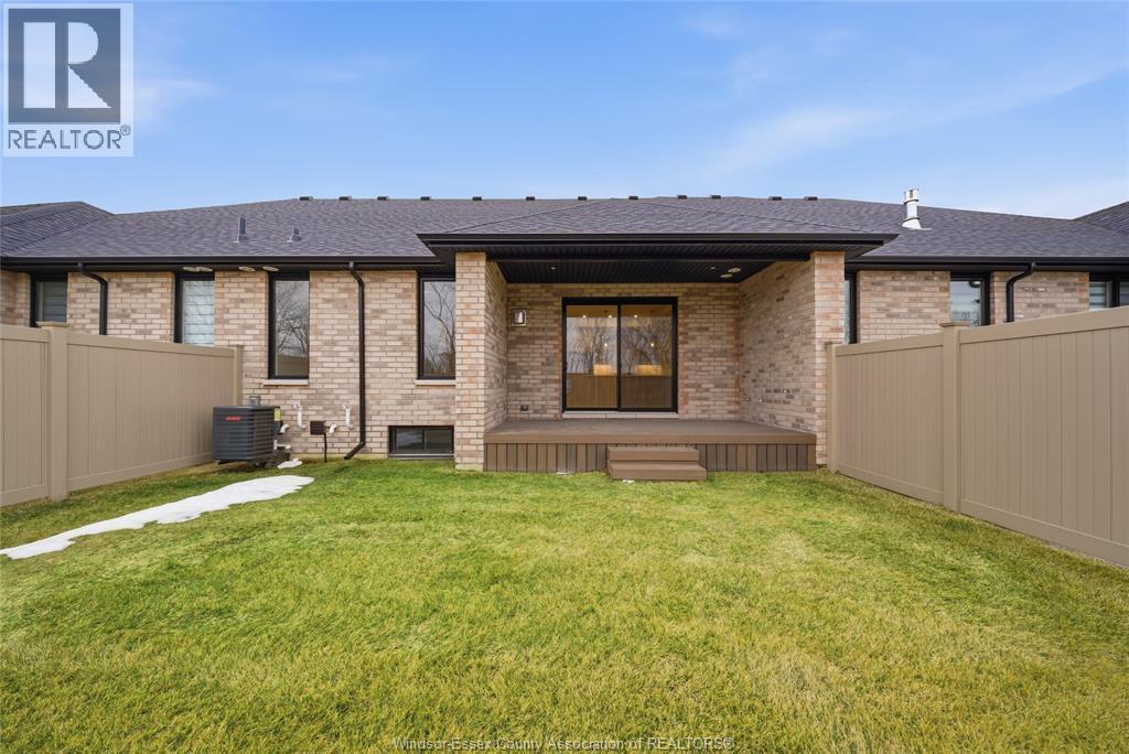 447 Caserta Crescent, Lakeshore, ON