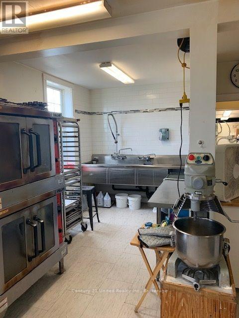 127 Queen Street, Selwyn, ON