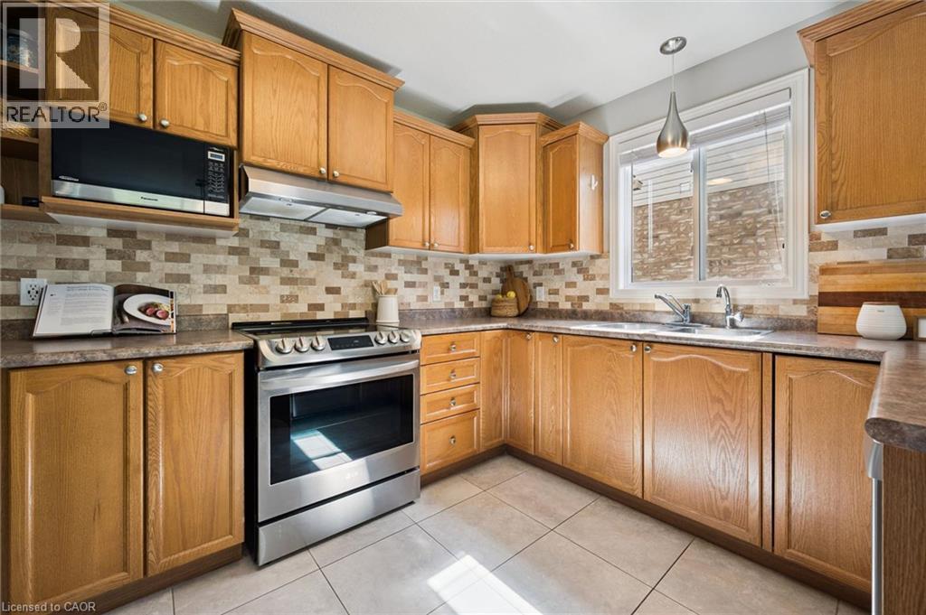 642 Interlaken Drive, Waterloo, ON