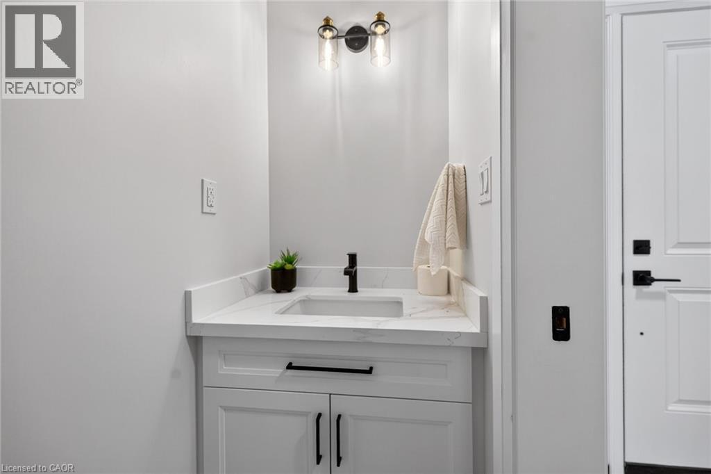 Powder Room - 45B Howard Street, Hagersville, ON