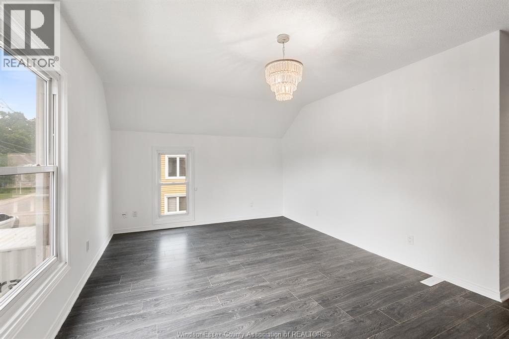 58 Mcdonald Street, Kingsville, ON
