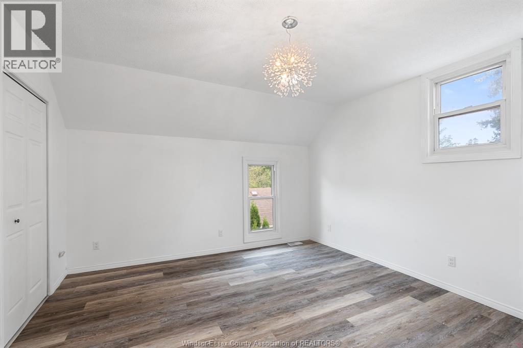 58 Mcdonald Street, Kingsville, ON