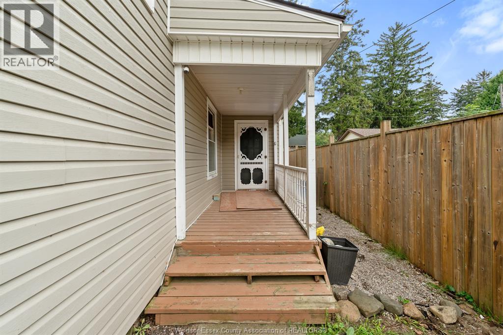 58 Mcdonald Street, Kingsville, ON