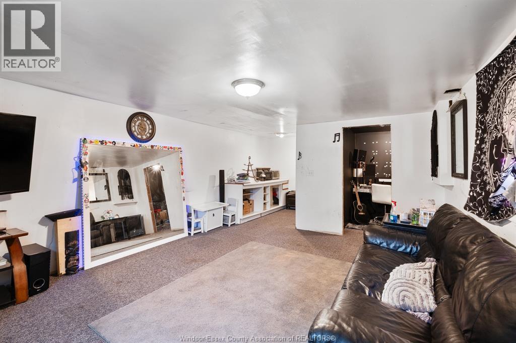 58 Mcdonald Street, Kingsville, ON