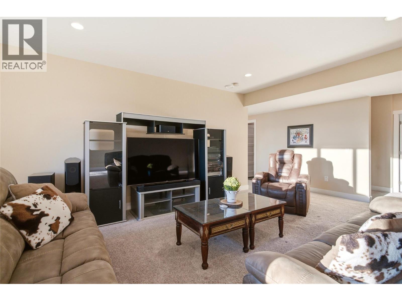 1530 Winter Lane, Kelowna, BC