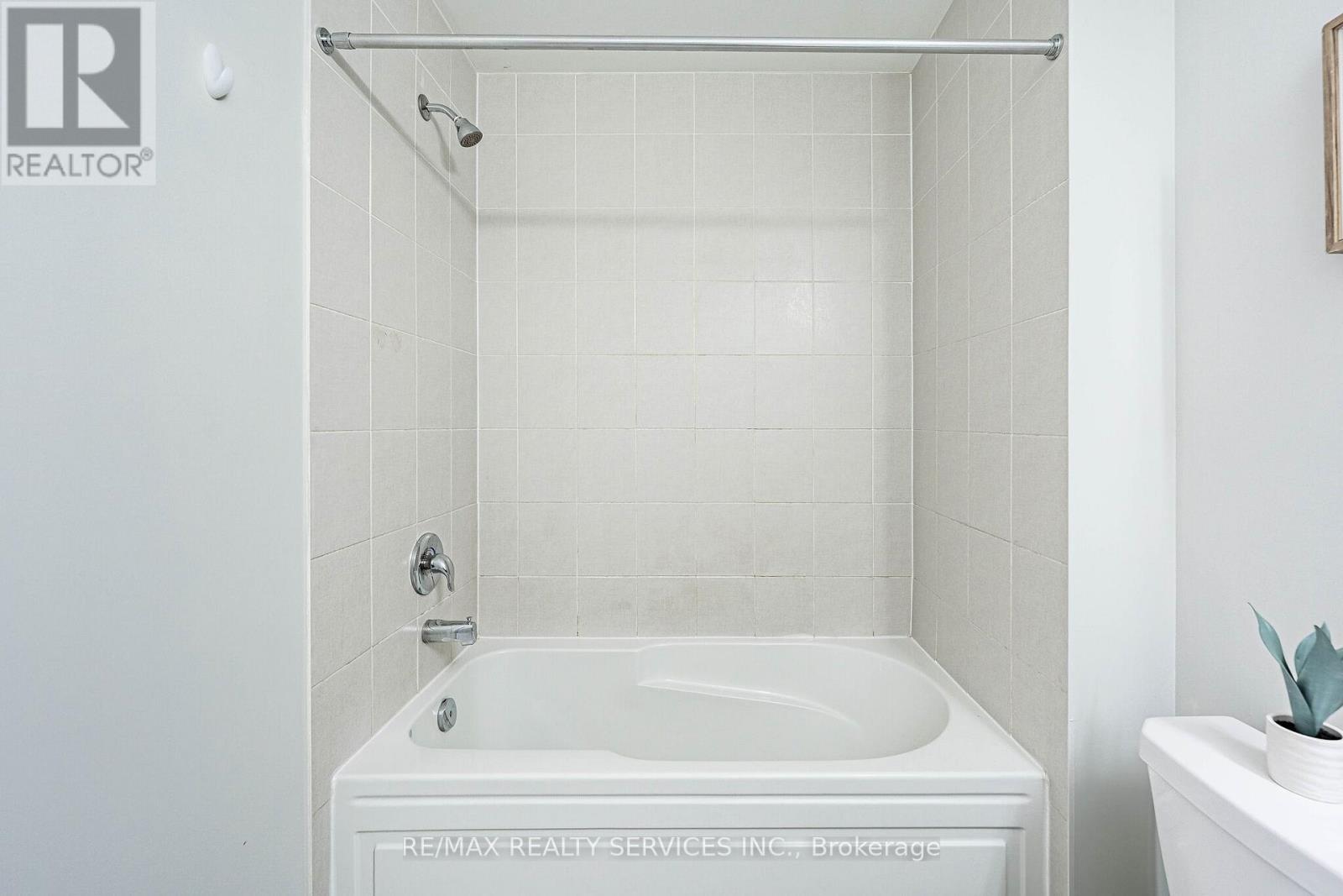 60 Brixham Lane, Brampton, ON