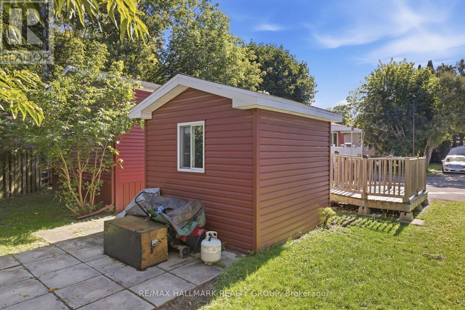 14 Pacific Avenue, Ottawa, ON