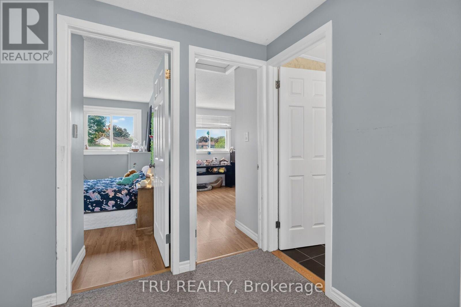 369 Mockingbird Drive, Ottawa, ON