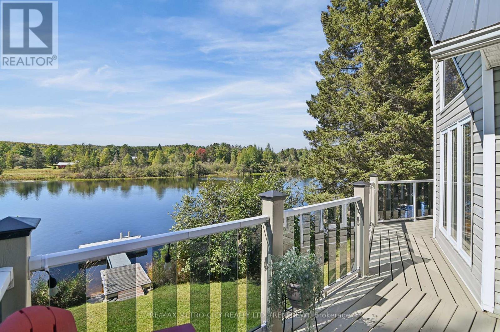 144 Flying Club Road, Greater Madawaska, ON