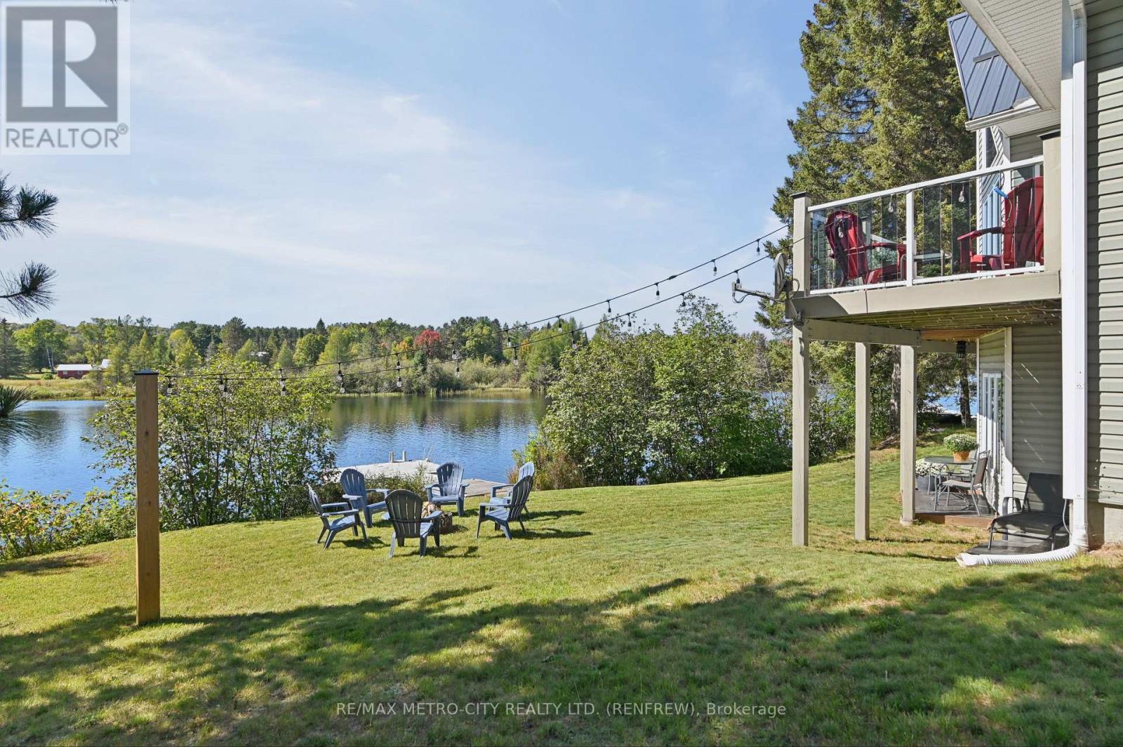 144 Flying Club Road, Greater Madawaska, ON