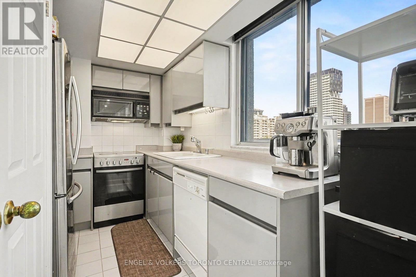 601 - 7 Broadway Avenue, Toronto, ON