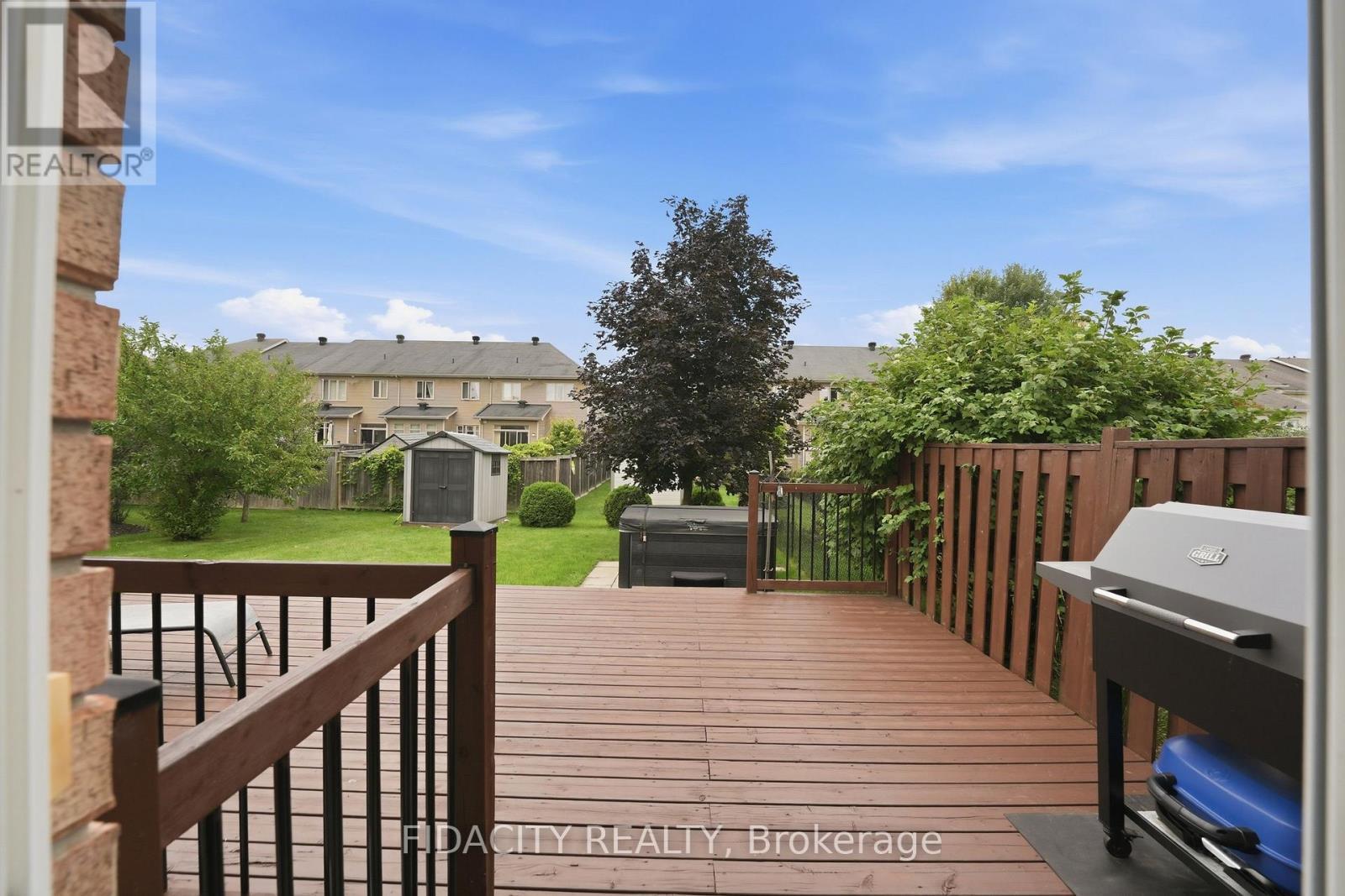 925 Burwash Landing, Ottawa, ON
