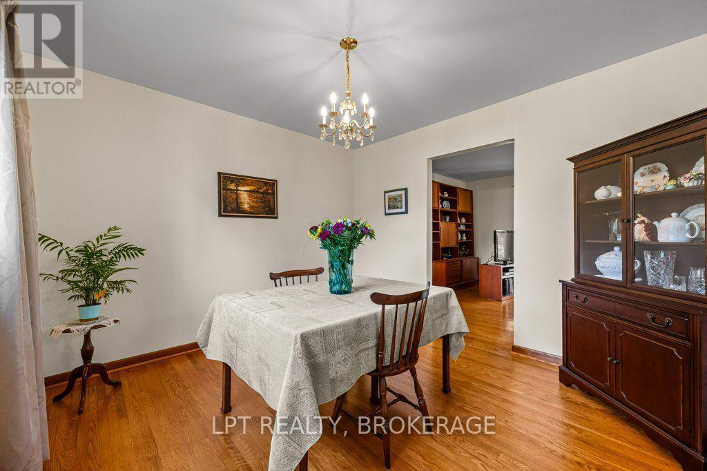 124 Campbell Crescent, Kingston (Central City West), ON