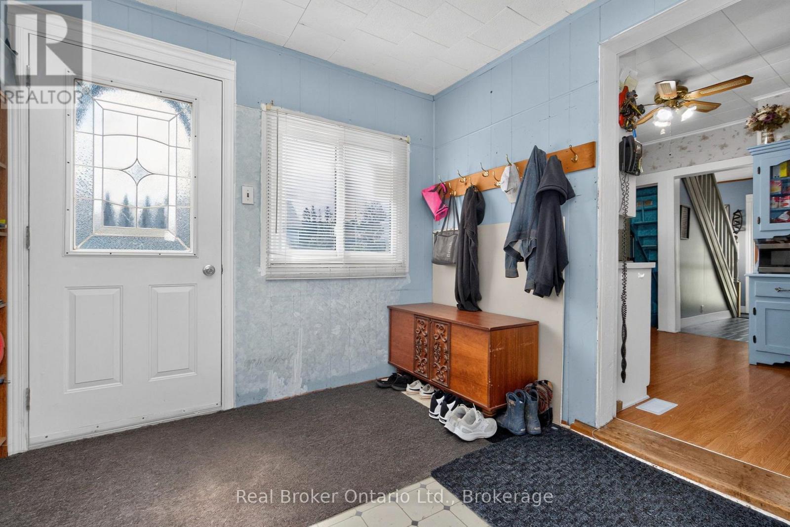 Sunroom /Mudroom - 179 Seventh Street, Midland, ON
