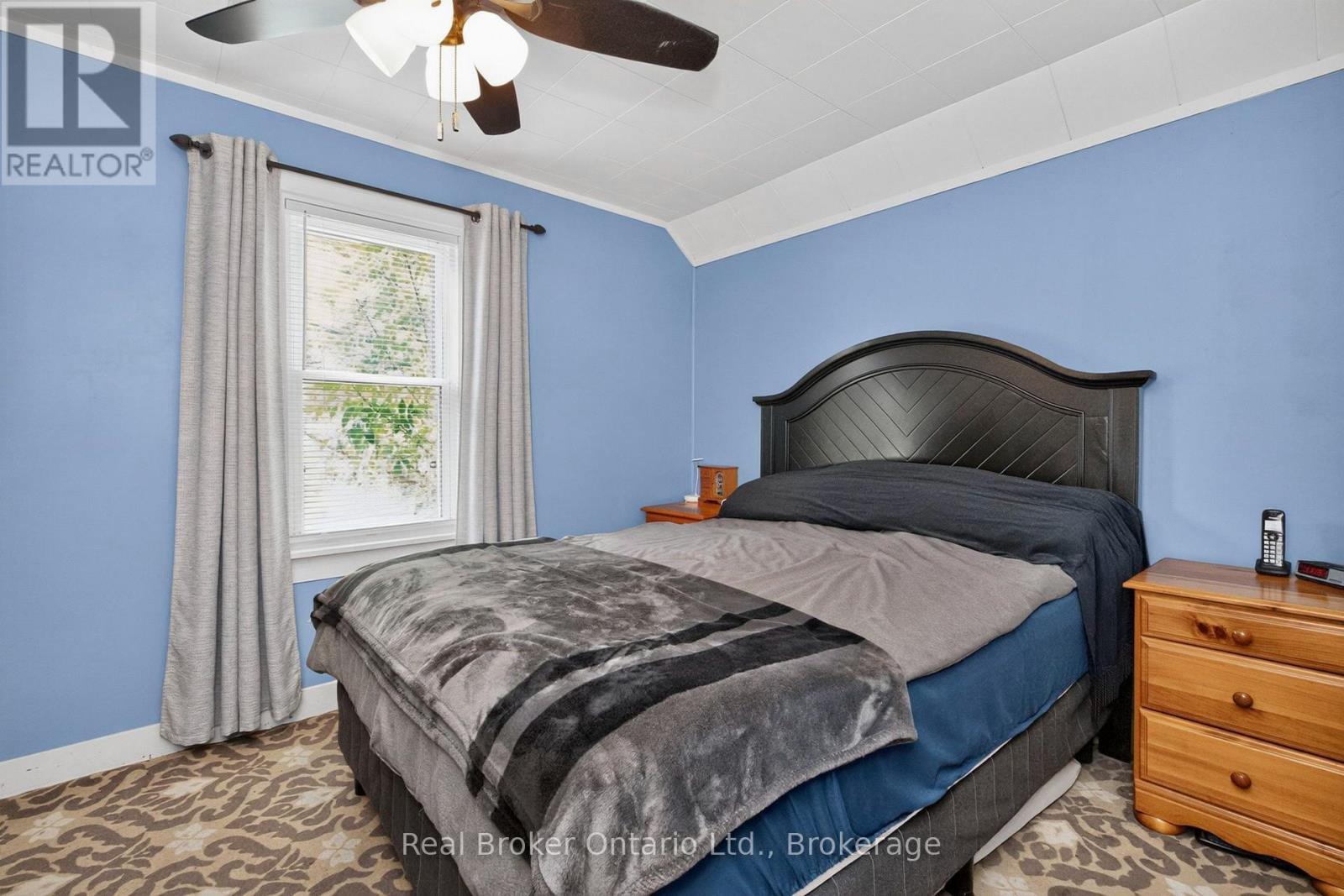 Primary Bedroom - 179 Seventh Street, Midland, ON