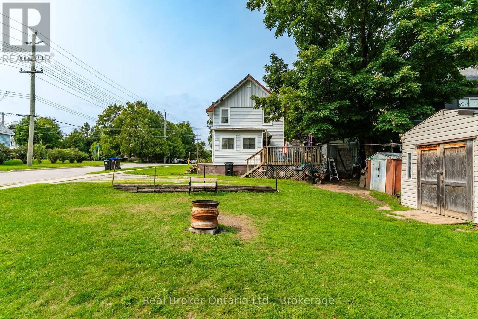 Rear Yard - 179 Seventh Street, Midland, ON