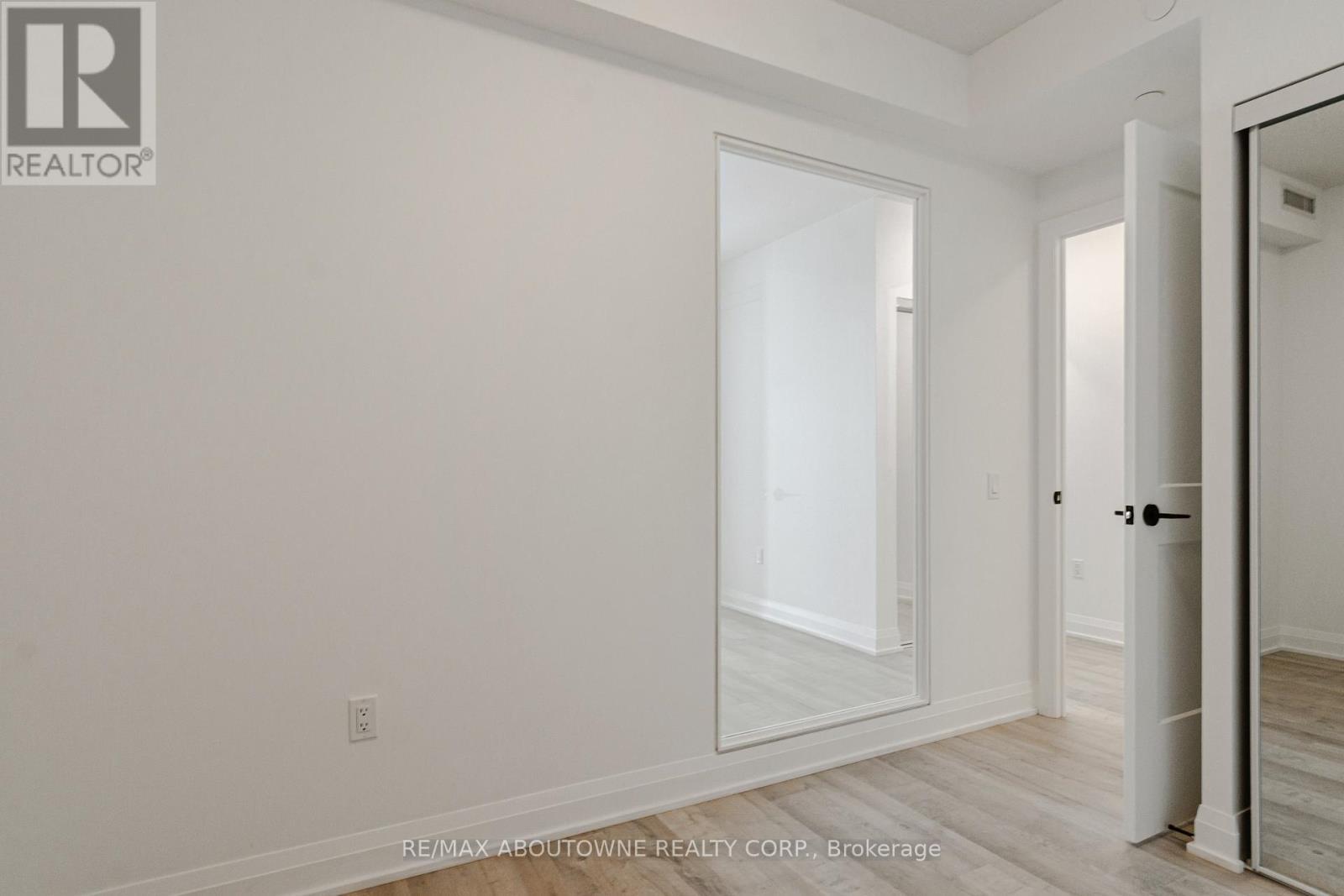 814 - 50 George Butchart Drive, Toronto, ON