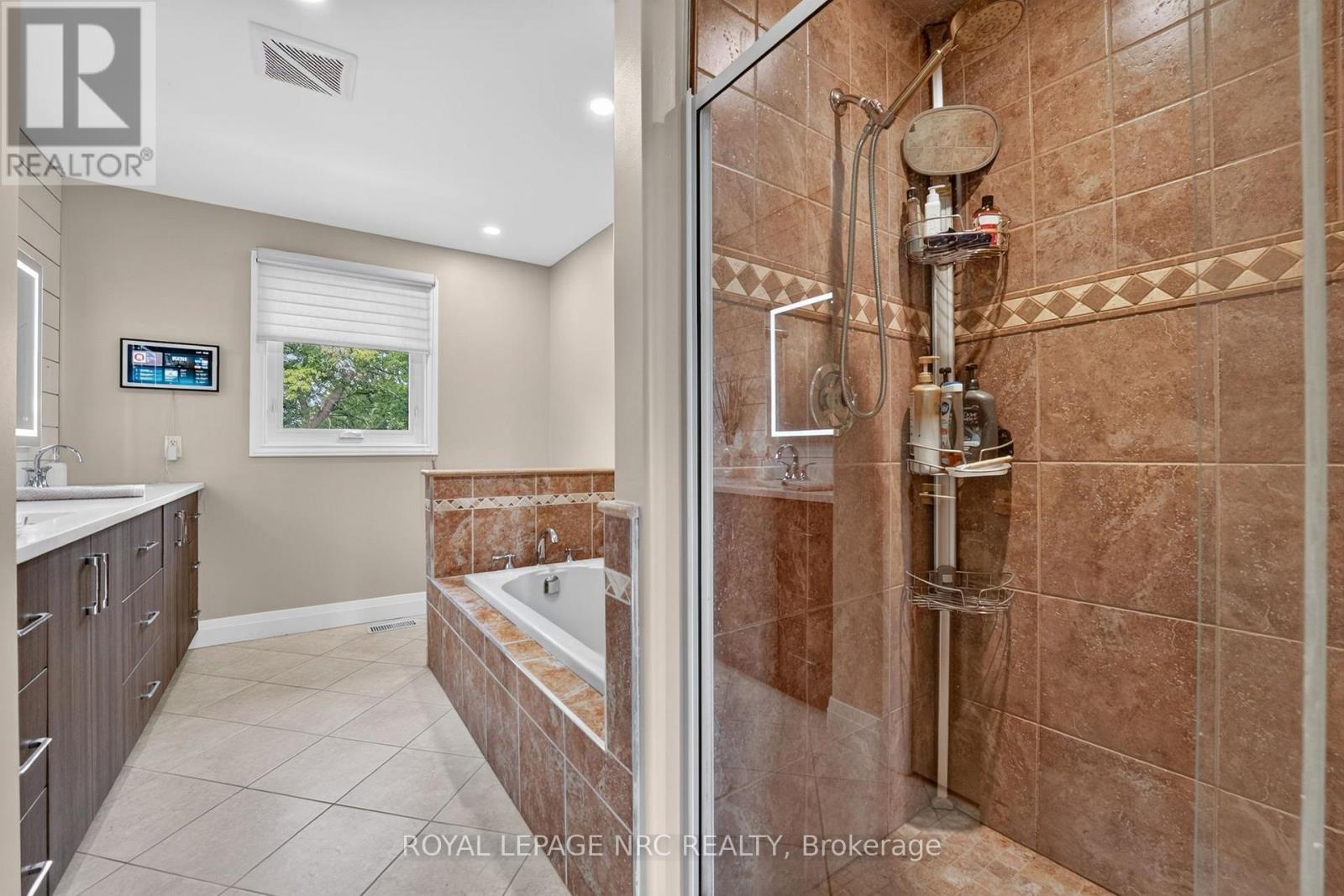 3474 Garrison Road, Fort Erie (Bertie Ridge), ON