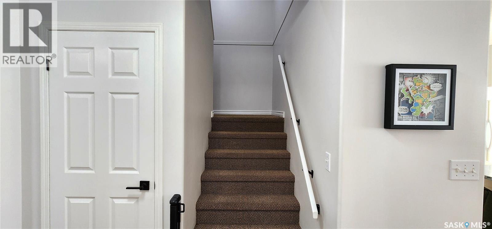 23 215 Pinehouse Drive, Saskatoon, SK