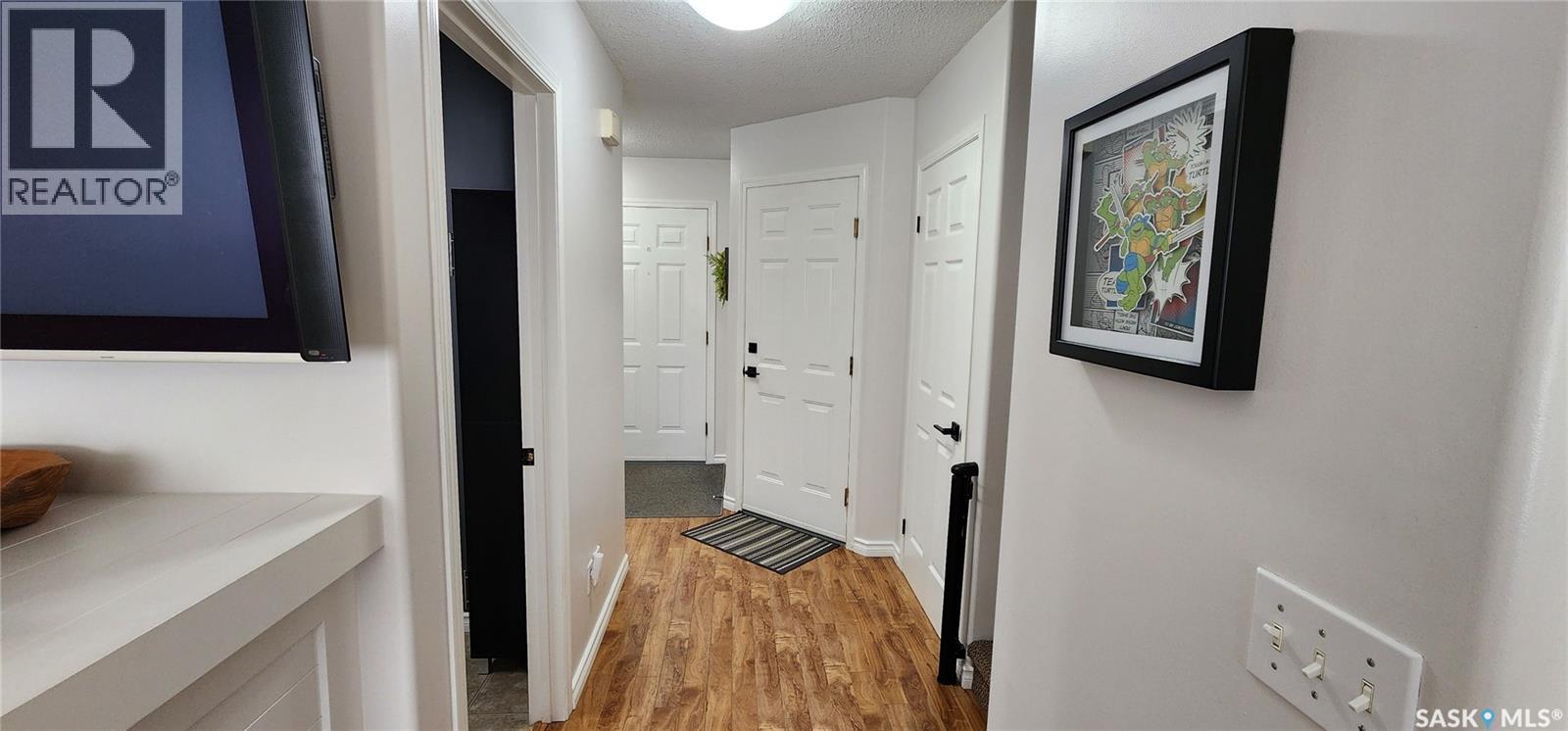 23 215 Pinehouse Drive, Saskatoon, SK