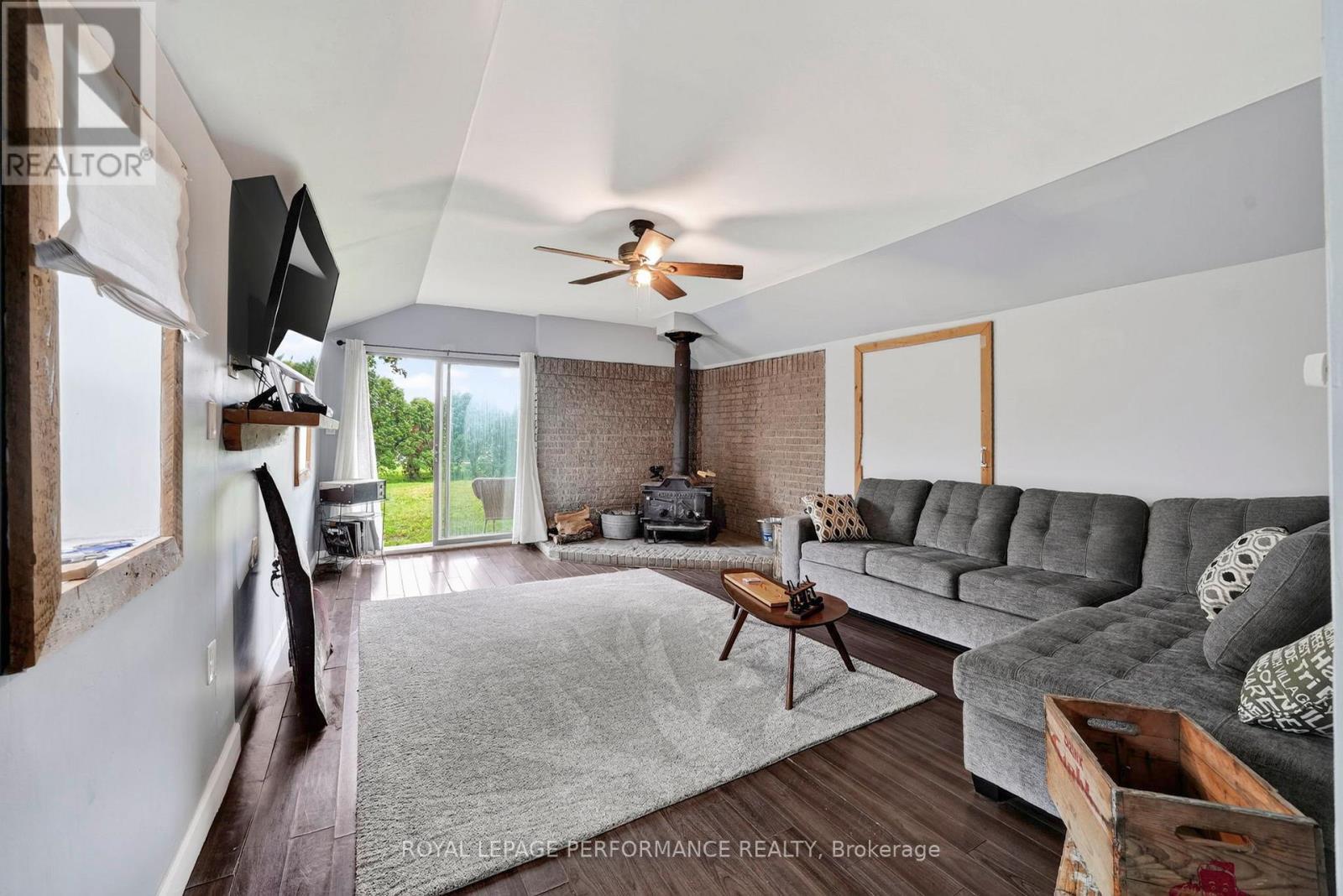 16330 Fairview Drive, North Stormont, ON