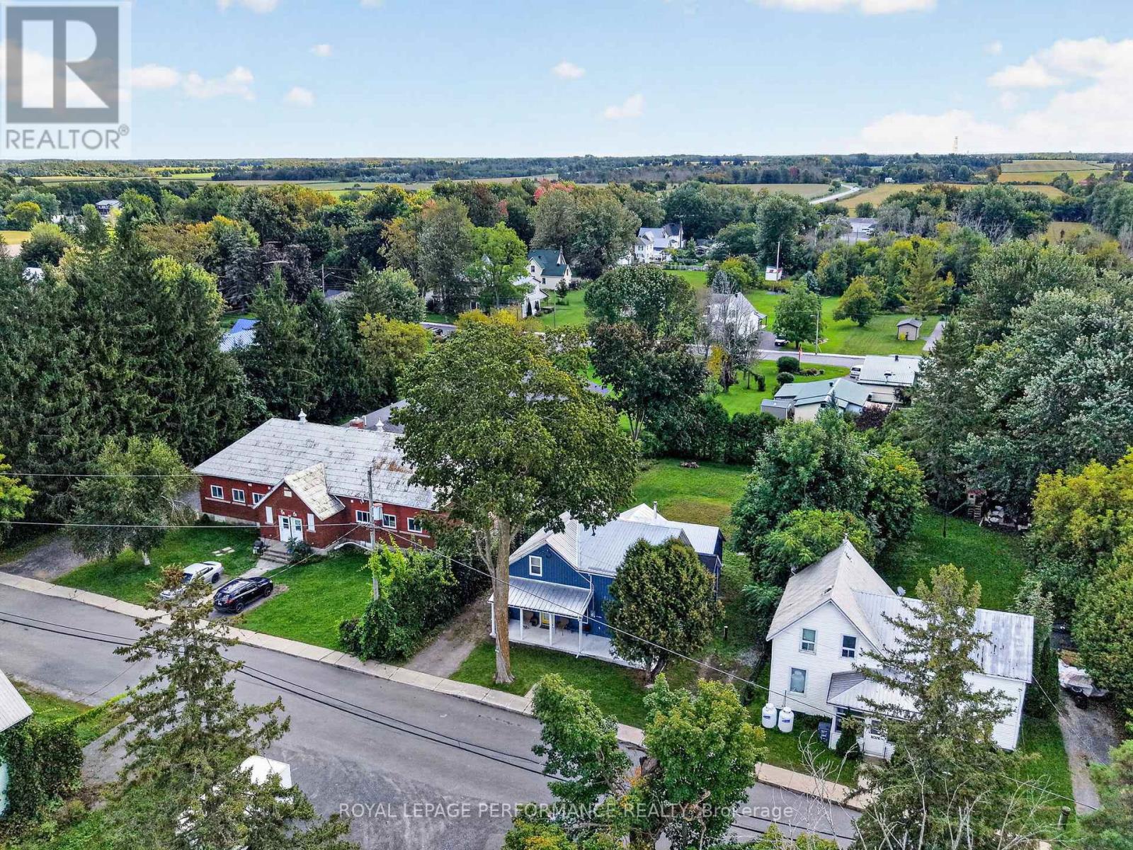 16330 Fairview Drive, North Stormont, ON