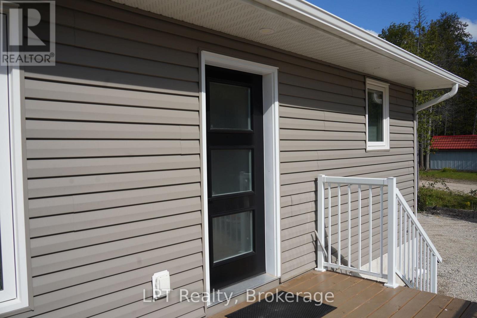 9 12Th Avenue, South Bruce Peninsula, ON
