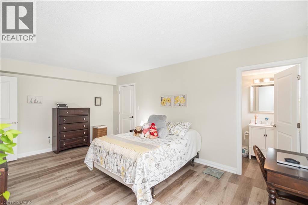 908 Mohawk Road E Unit# 303, Hamilton, ON