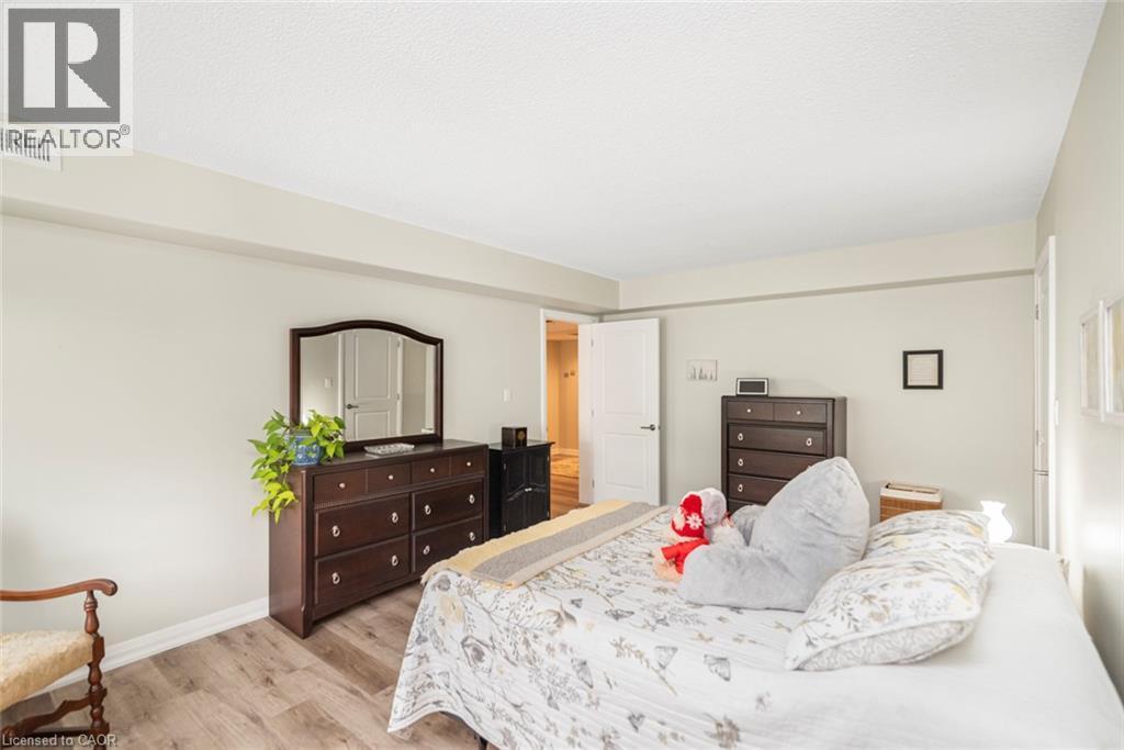 908 Mohawk Road E Unit# 303, Hamilton, ON