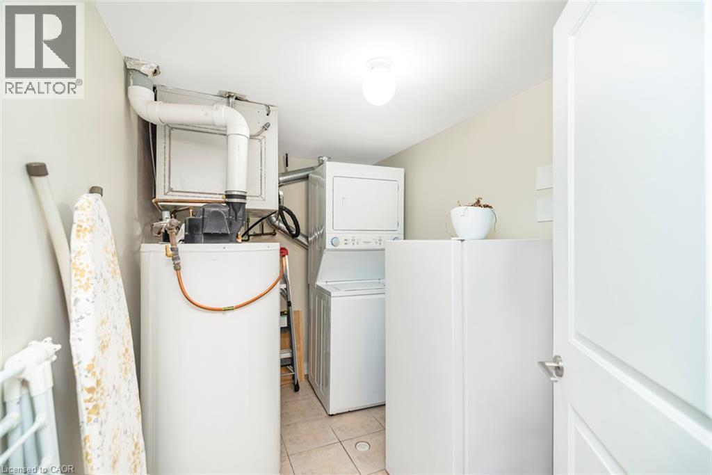 908 Mohawk Road E Unit# 303, Hamilton, ON
