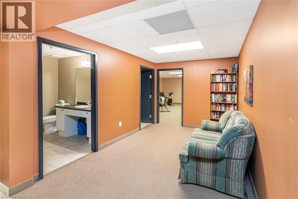 908 Mohawk Road E Unit# 303, Hamilton, ON