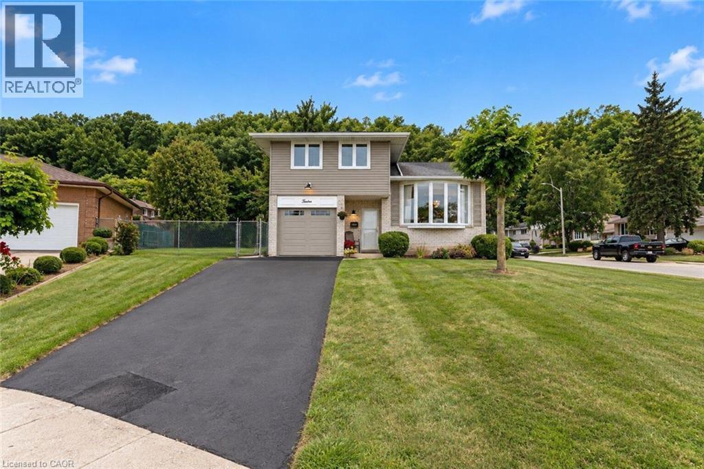 12 Brae Crest Drive, Hamilton, ON