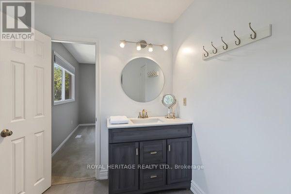 19 Peachtree Crescent, Clarington, ON